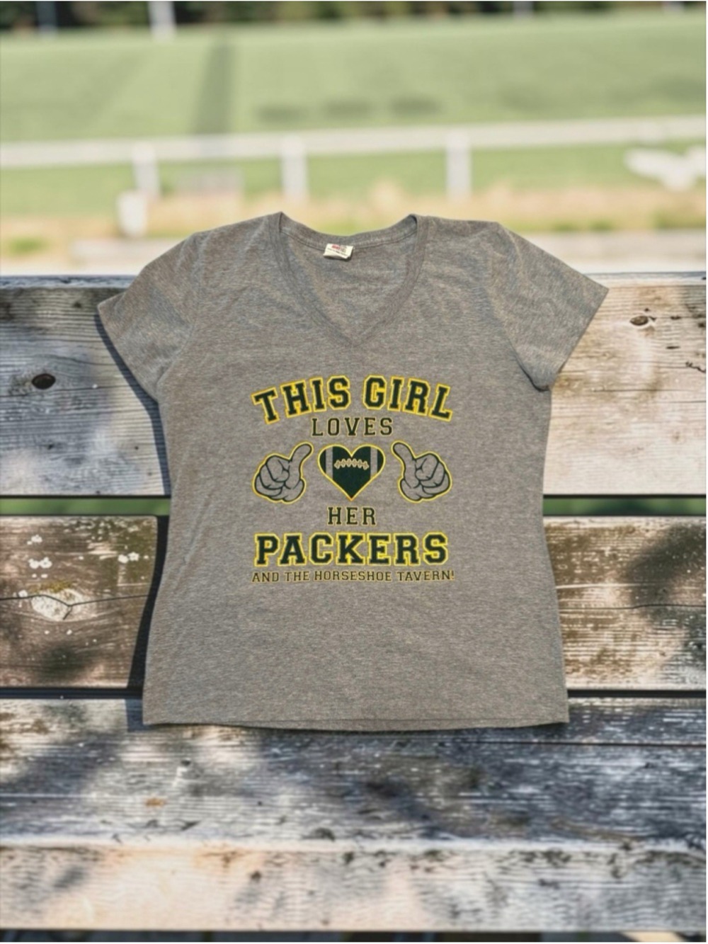 Green Bay Packers Fan Tee Shirt Womens Large Gray Friut of the Loom Heavy Cotton